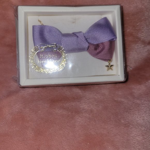 Uta no Prince-sama Mikaze Ai Purple Ribbon Bow Necklace or Pin + Card NIP - Picture 4 of 4